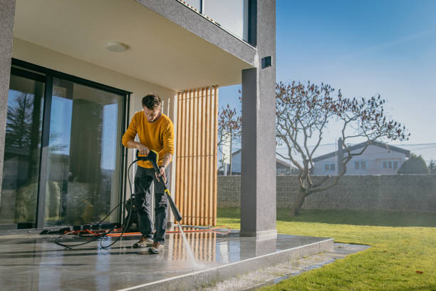 Best Pool Deck Cleaning  in North Miami Beach, FL